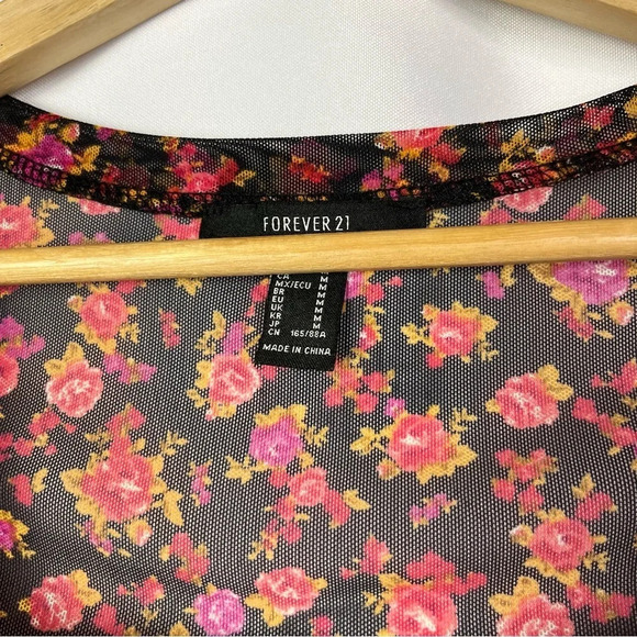 Forever 21 Black & Red Floral Square Neck Short Sleeve Bodysuit M - Picture 4 of 4